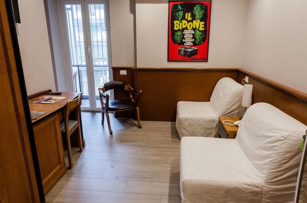 Hotel Rona Roma