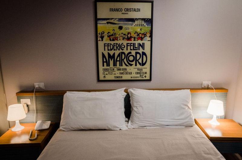 Hotel Rona 2*