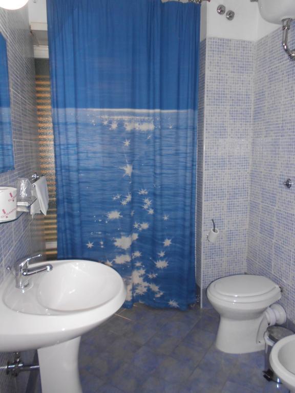 Hotel Rona 2*
